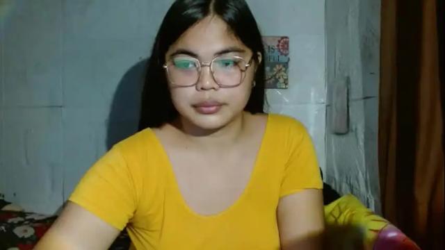 Image 3 of yhanacum25 Stream on Chaturbate on 25 days ago