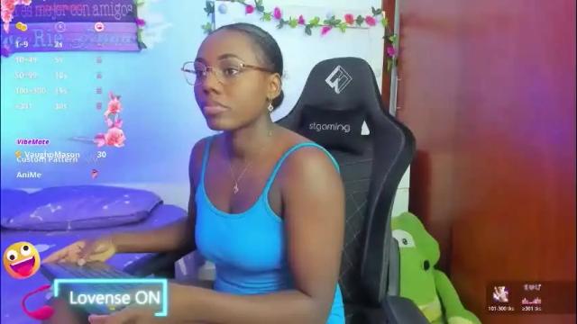 Image 12 of yice_grace Stream on Chaturbate on 2 months ago