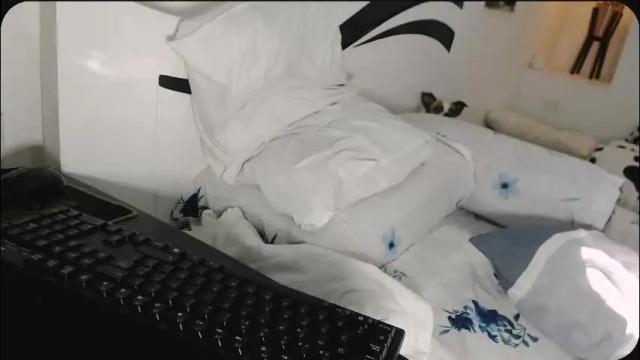 Thumbnail 2, yinaross's Stream at Chaturbate, 29 days ago