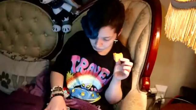 Thumbnail 3, yinyang3's Stream at Chaturbate, 16 months ago