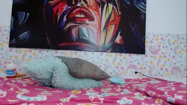 Image 6 of yisushotcandy25 Stream on Chaturbate on 19 months ago