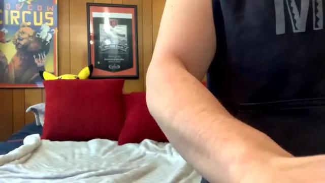 Image 12 of yngcplprism Stream on Chaturbate on 17 months ago