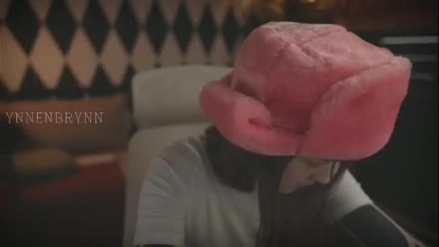 Image 8 of ynnenbrynn Stream on Chaturbate on 1 month ago