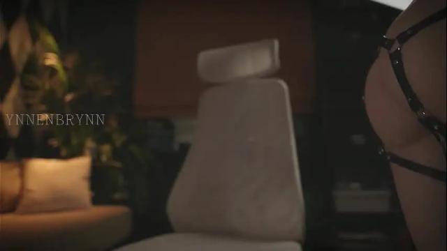 Image 7 of ynnenbrynn Stream on Chaturbate on 13 days ago