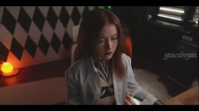 Image 3 of ynnenbrynn Stream on Chaturbate on 3 months ago