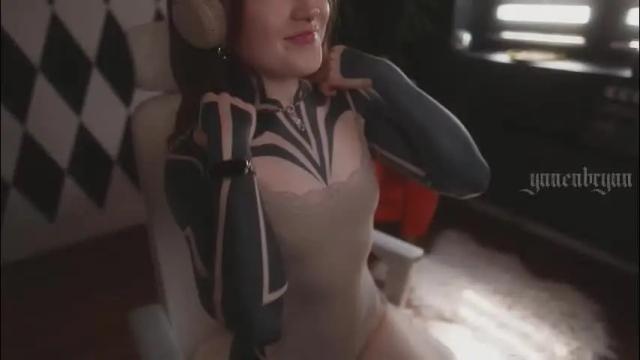 Image 4 of ynnenbrynn Stream on Chaturbate on 3 months ago