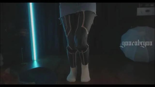 Image 10 of ynnenbrynn Stream on Chaturbate on 27 days ago