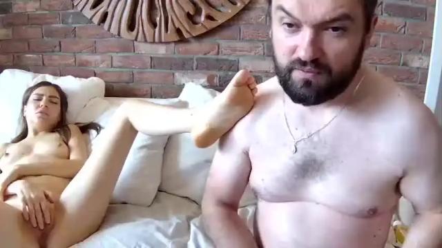 Image 10 of yoko_and_daddy Stream on Chaturbate on 16 months ago