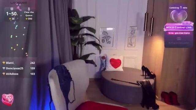 Image 6 of yolanda_kiss Stream on Chaturbate on 1 month ago