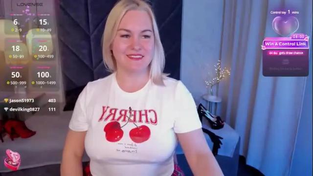 Thumbnail 1, yolanda_kiss's Stream at Chaturbate, 25 days ago