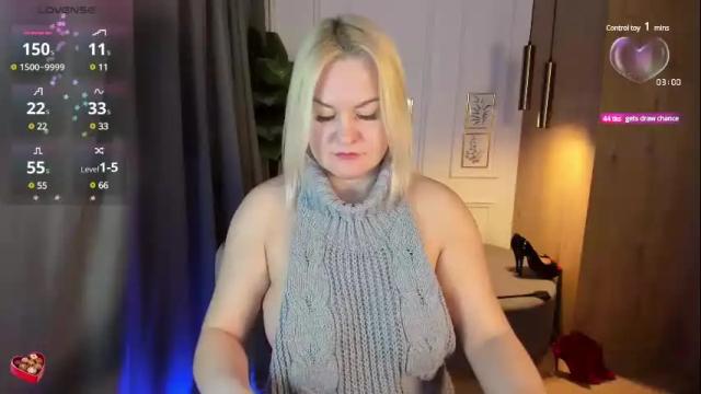 Image 2 of yolanda_kiss Stream on Chaturbate on 19 days ago