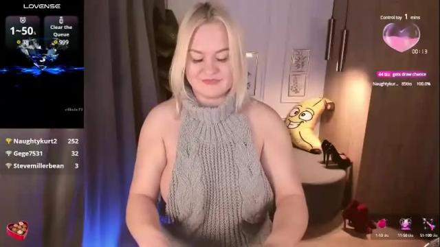 Image 6 of yolanda_kiss Stream on Chaturbate on 8 days ago