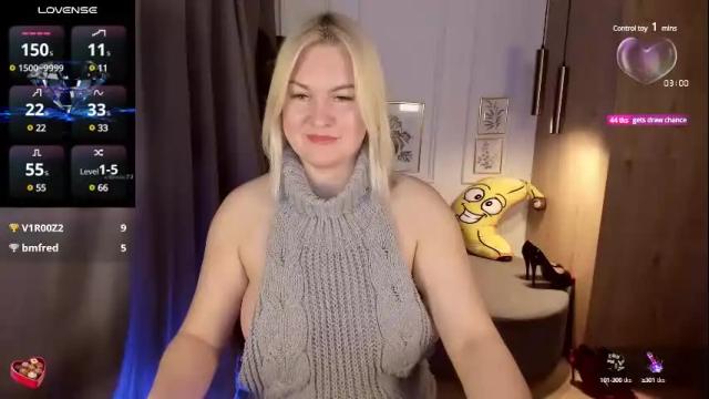 Image 4 of yolanda_kiss Stream on Chaturbate on 7 days ago