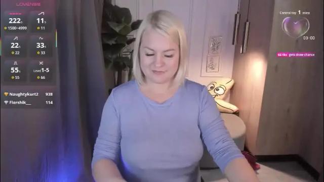 Image 12 of yolanda_kiss Stream on Chaturbate on 2 months ago