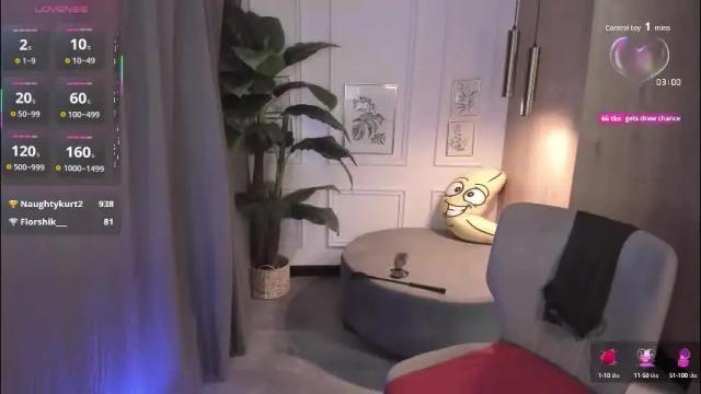 Image 7 of yolanda_kiss Stream on Chaturbate on 2 months ago