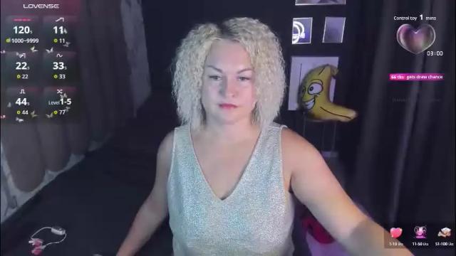 Image 2 of yolanda_kiss Stream on Chaturbate on 1 month ago