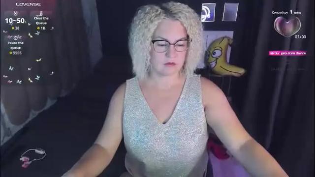 Image 4 of yolanda_kiss Stream on Chaturbate on 1 month ago
