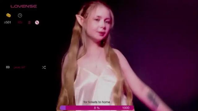 Image 7 of yoliverse Stream on Chaturbate on 19 months ago