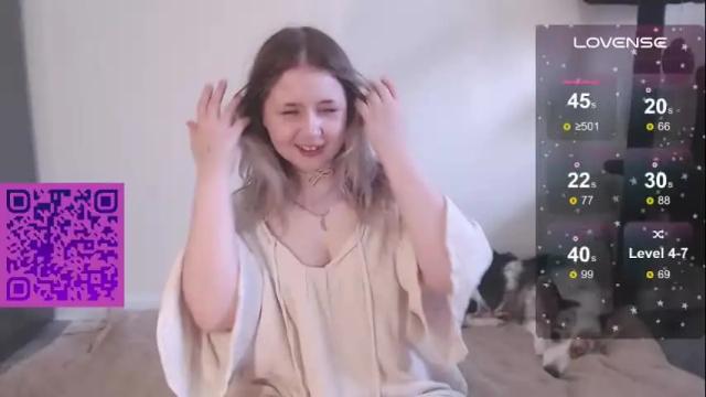 Image 8 of yoliverse Stream on Chaturbate on 7 months ago