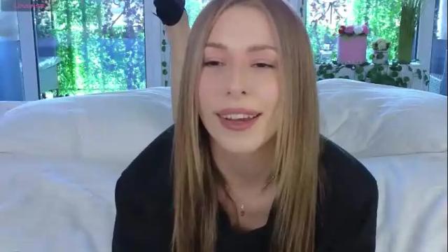 Image 7 of yononeey Stream on Chaturbate on 9 days ago