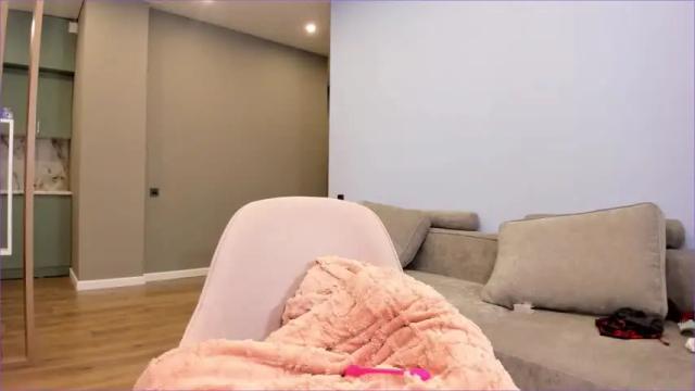 Image 4 of yoori_s Stream on Chaturbate on 9 months ago