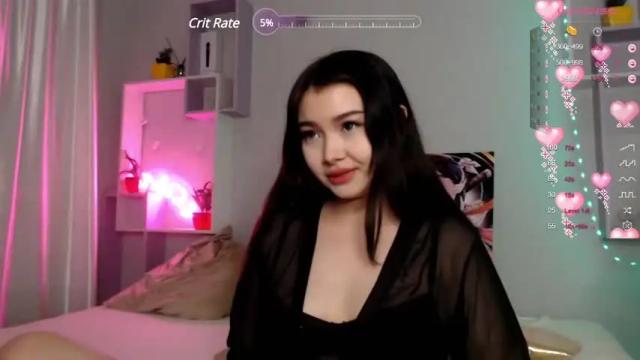 Image 12 of yorunoluna Stream on Chaturbate on 16 months ago