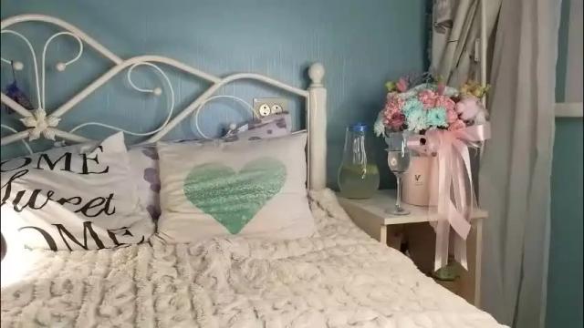 Image 2 of you_desire Stream on Chaturbate on 19 days ago