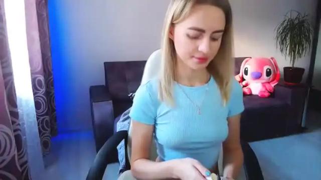Image 3 of youdreamm Stream on Chaturbate on 16 months ago