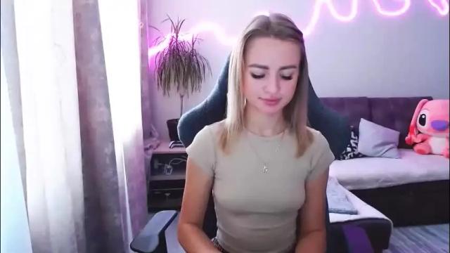 Image 8 of youdreamm Stream on Chaturbate on 3 months ago