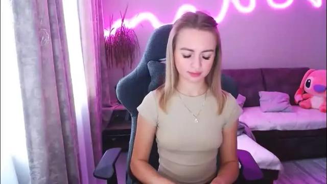 Image 11 of youdreamm Stream on Chaturbate on 2 months ago