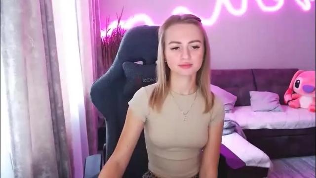 Image 3 of youdreamm Stream on Chaturbate on 2 months ago