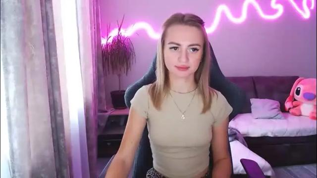 Image 4 of youdreamm Stream on Chaturbate on 2 months ago