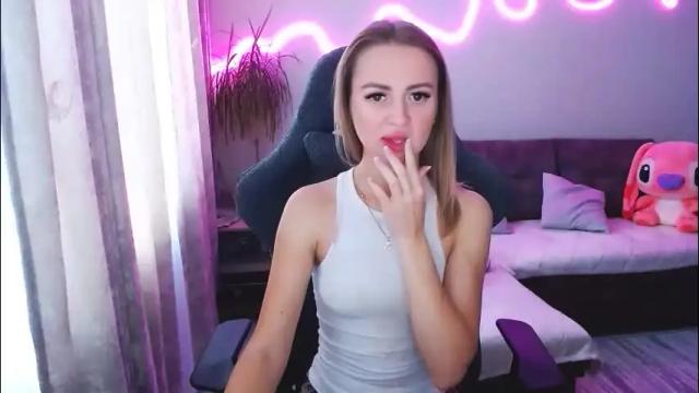 Image 12 of youdreamm Stream on Chaturbate on 2 months ago