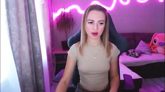 Image 3 of youdreamm Stream on Chaturbate on 2 months ago