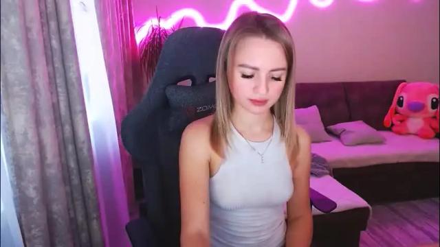 Image 10 of youdreamm Stream on Chaturbate on 1 month ago