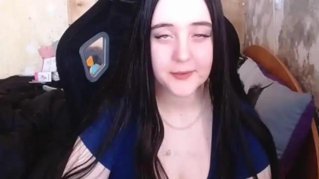 Image 10 of your_8a8y Stream on Chaturbate on 15 months ago