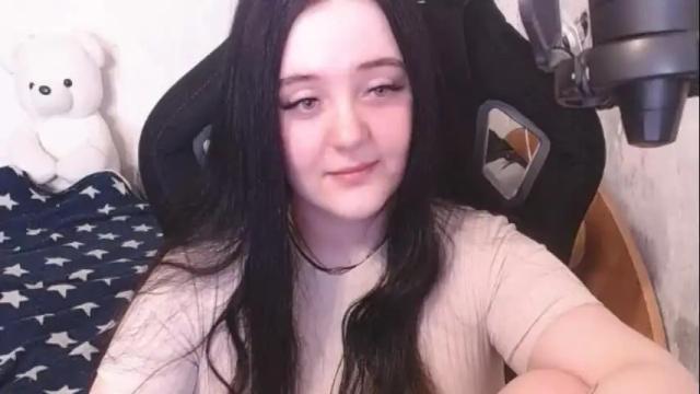 Image 4 of your_8a8y Stream on Chaturbate on 2 months ago