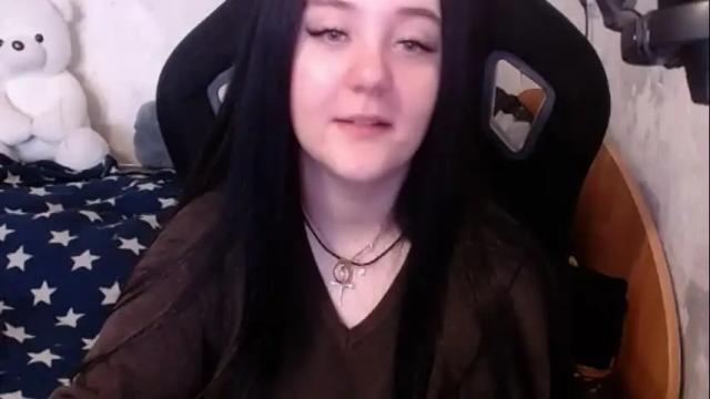 Image 2 of your_8a8y Stream on Chaturbate on 2 months ago