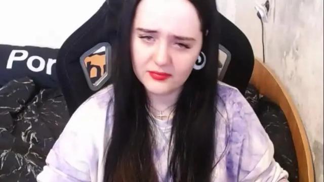 Image 7 of your_8a8y Stream on Chaturbate on 20 days ago