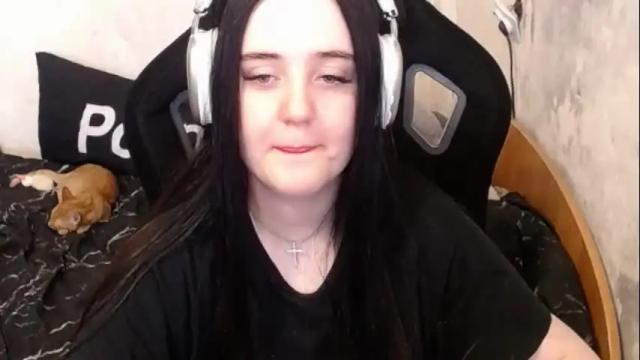 Image 3 of your_8a8y Stream on Chaturbate on 18 days ago