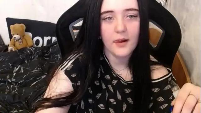 Image 2 of your_8a8y Stream on Chaturbate on 13 days ago