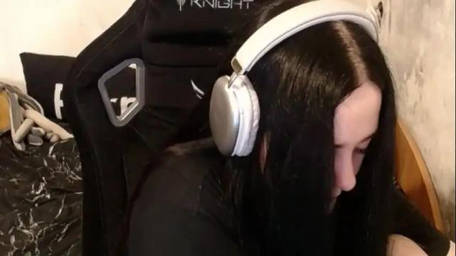 Image 7 of your_8a8y Stream on Chaturbate on 10 days ago