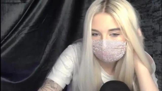Image 8 of your___barbie Stream on Chaturbate on 4 months ago