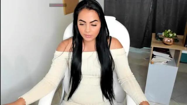 Image 2 of your_assistant66 Stream on Chaturbate on 16 months ago