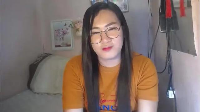 Image 10 of your_bea_trixx Stream on Chaturbate on 1 month ago