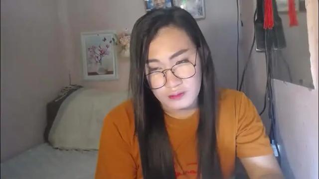Image 8 of your_bea_trixx Stream on Chaturbate on 1 month ago