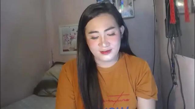 Image 3 of your_bea_trixx Stream on Chaturbate on 1 month ago