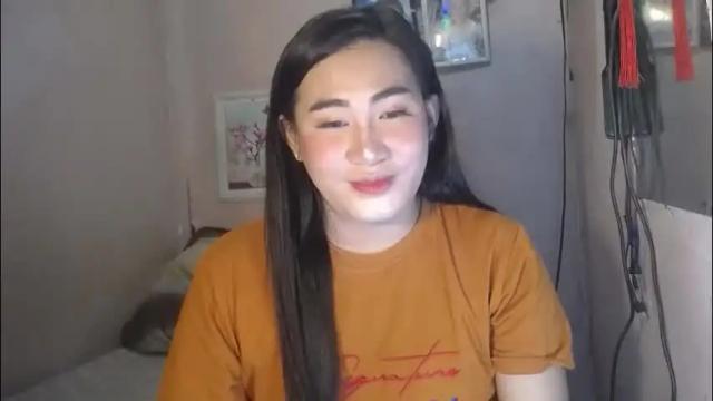Image 7 of your_bea_trixx Stream on Chaturbate on 1 month ago