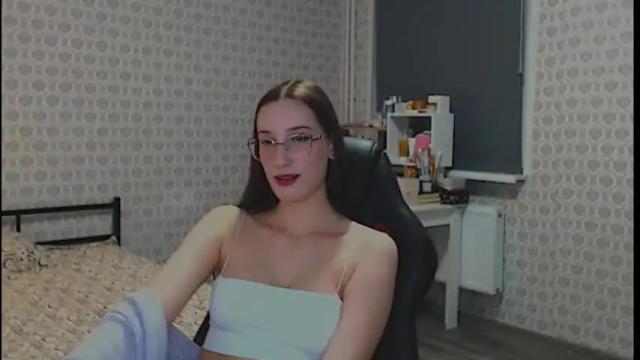 Image 6 of your_best_foxxx Stream on Chaturbate on 20 days ago