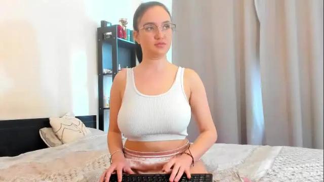 Image 8 of your_bustygirl Stream on Chaturbate on 1 month ago
